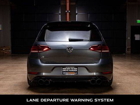 Used 2018 Volkswagen Golf R 4-Door image 7