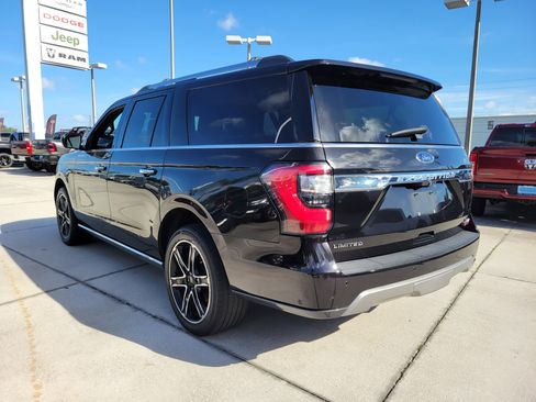 Used 2019 Ford Expedition Max Limited w/ Texas Edition Package RWD image 2
