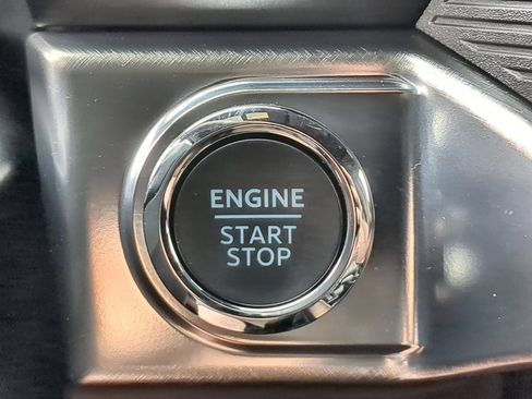 Used 2025 Ford F150 King Ranch AWD/4WD image 17