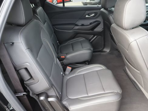 Used 2023 Chevrolet Traverse LT w/ LPO, Cargo Package AWD/4WD image 35