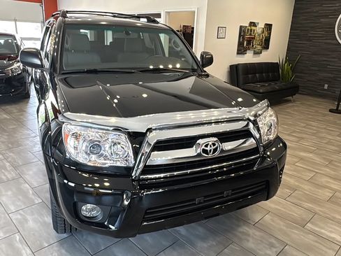 Used 2008 Toyota 4Runner SR5 RWD image 10