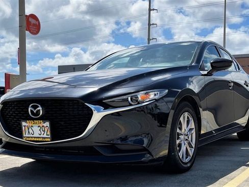 Used 2019 MAZDA MAZDA3 Sedan FWD image 1