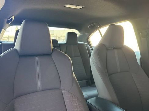 Used 2024 Toyota Corolla SE FWD image 16