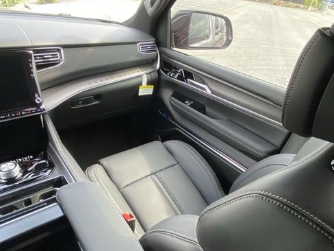 New 2024 Jeep Grand Wagoneer L Base w/ Rear Seat Video Group 1 image 37