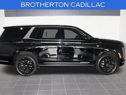 Certified 2025 Cadillac Escalade Premium Luxury w/ LPO, Floor Liner Package AWD/4WD image 10