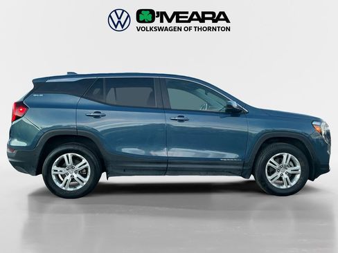 Used 2024 GMC Terrain SLE image 6