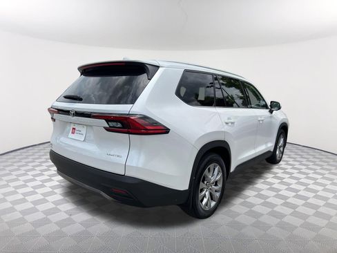 Certified 2025 Toyota Grand Highlander FWD image 18