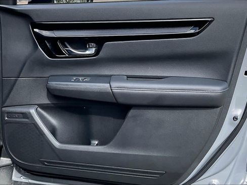 Used 2025 Honda CR-V EX-L image 21