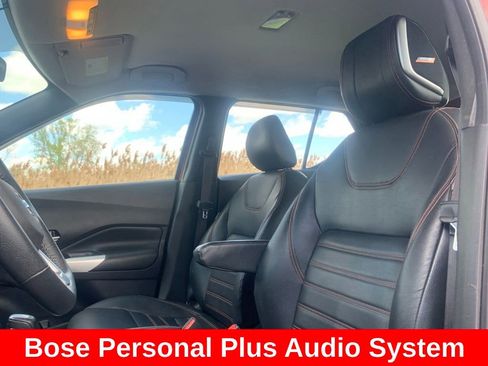 Used 2019 Nissan Kicks SR w/ SR Premium Package FWD image 8