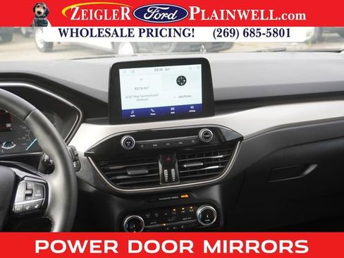 Used 2022 Ford Escape SEL w/ Equipment Group 302A image 15