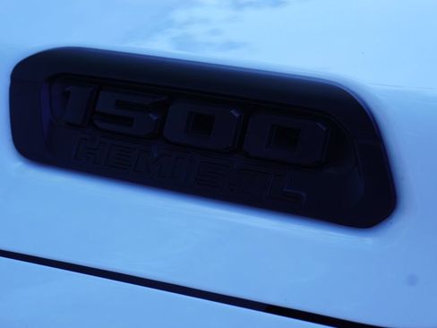 Used 2021 RAM 1500 Big Horn AWD/4WD image 11