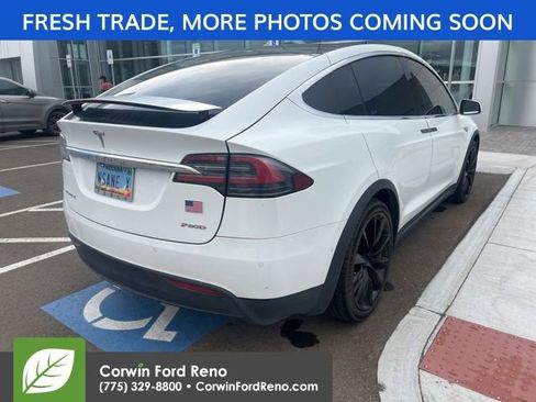 Used 2016 Tesla Model X Performance image 6