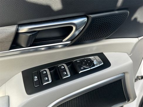 Used 2021 Kia Telluride EX w/ EX Premium Package image 22