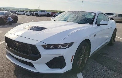 Used 2024 Ford Mustang GT Premium RWD image 1