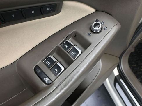 Used 2014 Audi Q5 2.0T Premium Plus w/ Premium Plus Package image 18