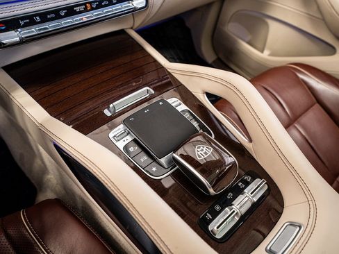 Used 2021 Mercedes-Benz Maybach GLS 600 Maybach GLS 600 image 52