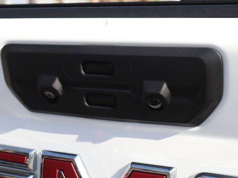 Used 2024 GMC Sierra 2500 Denali w/ Denali Reserve Package AWD/4WD image 57