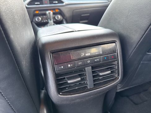 Used 2016 MAZDA CX-9 Touring AWD/4WD image 31