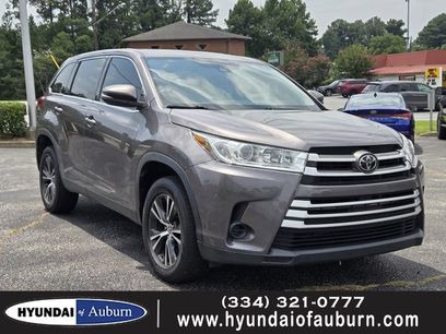 Used 2019 Toyota Highlander LE