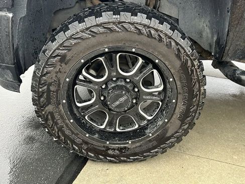 Used 2013 GMC Sierra 2500 SLT w/ SLT Convenience Package image 37