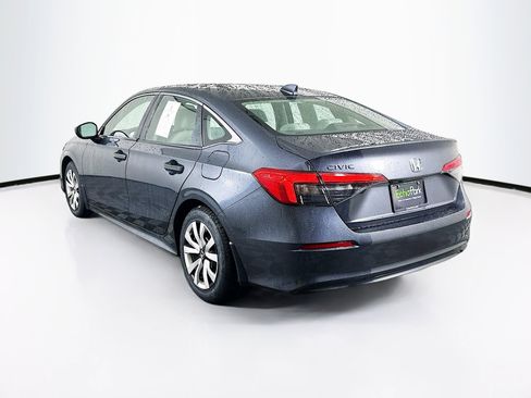Used 2022 Honda Civic LX image 5