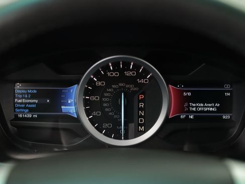 Used 2014 Ford Explorer XLT w/ Equipment Group 202A FWD image 12