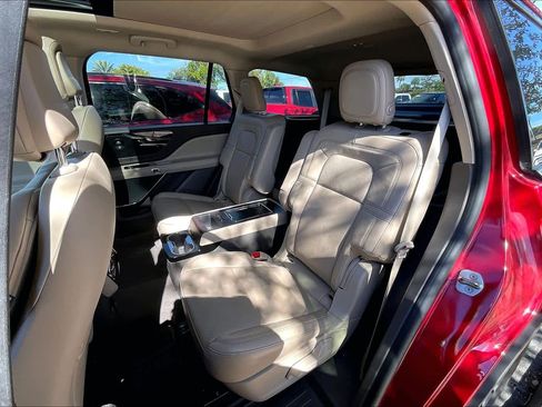 Used 2020 Lincoln Aviator Reserve w/ Equipment Group 201A image 25