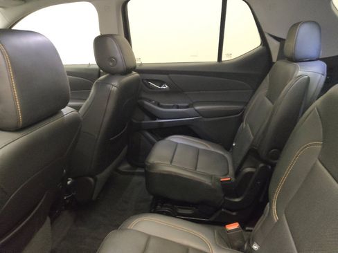 Used 2019 Chevrolet Traverse Premier w/ Redline Edition image 18