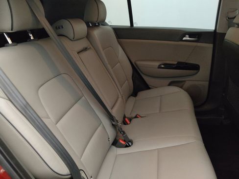 Used 2019 Kia Sportage EX FWD image 19