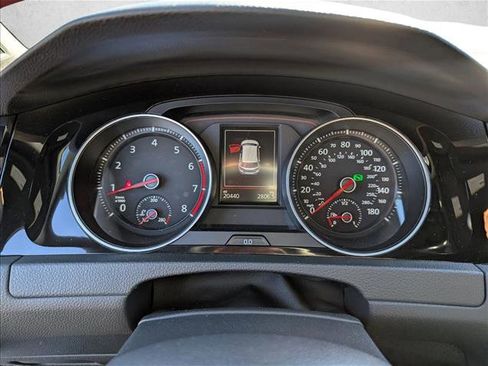 Used 2021 Volkswagen GTI S image 10