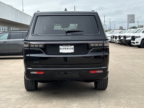 New 2026 Jeep Grand Wagoneer L Summit AWD/4WD image 4