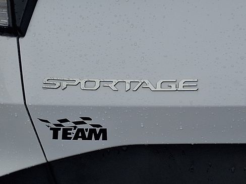 Used 2024 Kia Sportage X-Line AWD/4WD image 32