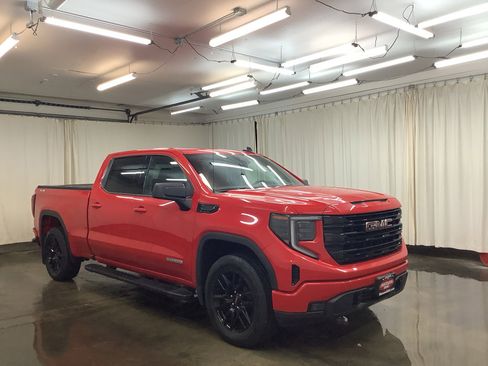 Used 2022 GMC Sierra 1500 Elevation AWD/4WD image 4