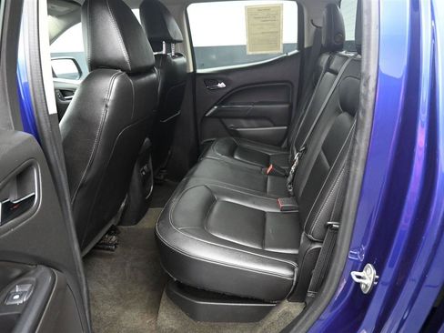 Used 2015 Chevrolet Colorado LT w/ Luxury Package RWD image 10