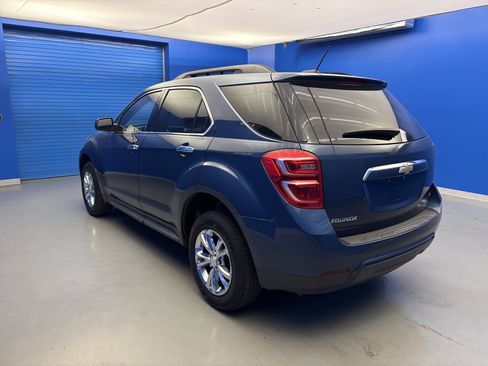 Used 2017 Chevrolet Equinox LT w/ Convenience Package FWD image 5
