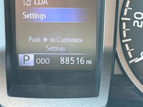 Used 2021 Toyota Tacoma TRD Pro AWD/4WD image 29
