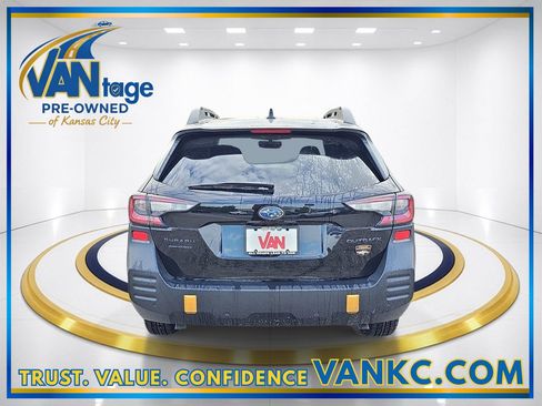 Certified 2025 Subaru Outback Wilderness AWD/4WD image 7