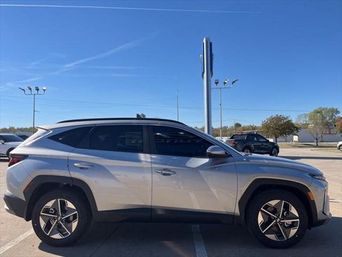 New 2026 Hyundai Tucson SEL FWD image 4