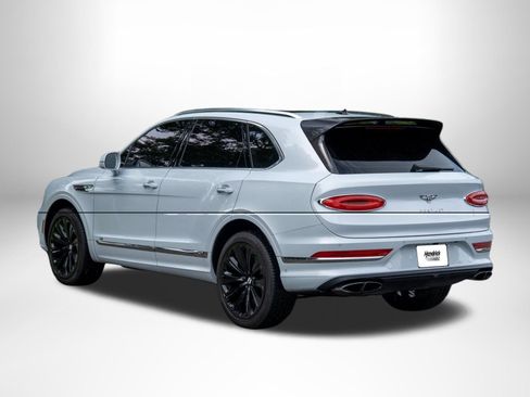 Used 2022 Bentley Bentayga AWD/4WD image 6