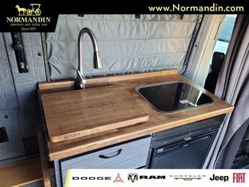 Used 2021 RAM ProMaster 2500 w/ RV Ready Prep Package FWD image 18