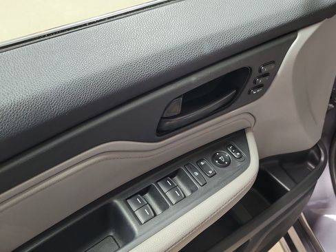 Used 2019 Honda Odyssey Touring image 27