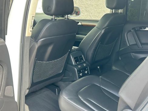 Used 2014 Audi Q7 TDI Premium Plus w/ Premium Plus Package AWD/4WD image 12