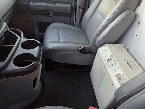 Used 2013 Ford E-350 and Econoline 350 Extended Super Duty w/ PWR Group RWD image 16