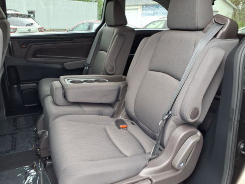 Used 2020 Honda Odyssey EX image 5