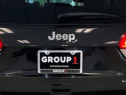 Used 2014 Jeep Grand Cherokee Laredo w/ Quick Order Package 23E RWD image 9