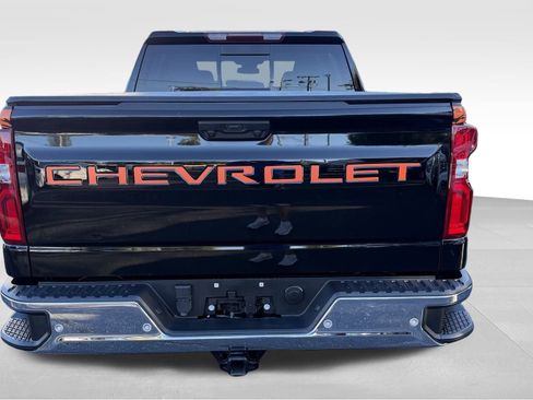 Used 2024 Chevrolet Silverado 1500 LTZ w/ LTZ Convenience Package II image 8