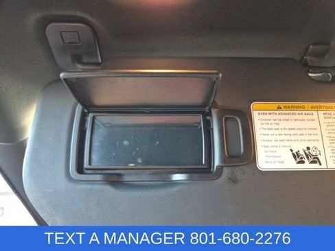 Used 2023 Mitsubishi Outlander SEL AWD/4WD image 42