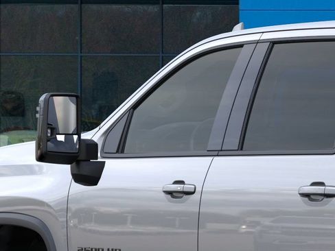 New 2026 Chevrolet Silverado 2500 LTZ w/ LTZ Plus Package AWD/4WD image 18