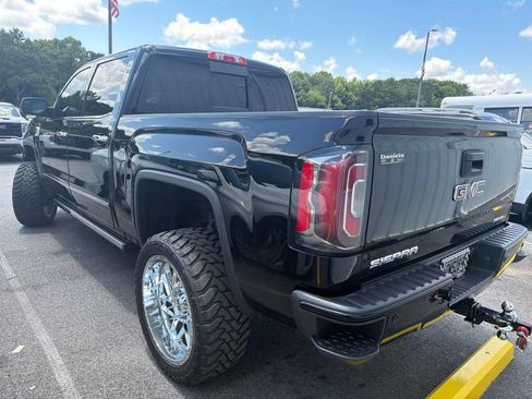 Used 2018 GMC Sierra 1500 Denali w/ Denali Ultimate Package AWD/4WD image 6