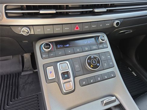 Used 2023 Hyundai Palisade SEL image 26